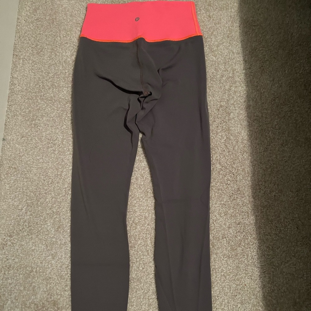 reversible size 2-4 lululemon leggings